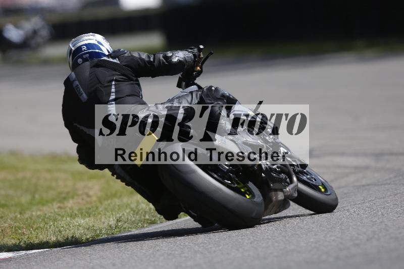 /45 10.08.2025 Plüss Moto Sport ADR/Freies Fahren/784